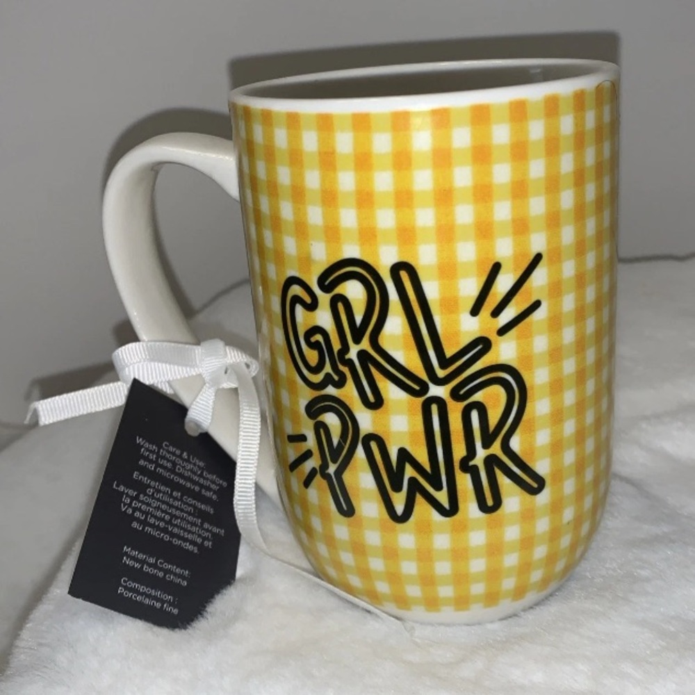 🌺 NEW Bone China Girl Power Girl Pwr Mug Porcelain Fine NWT Coco & Lola